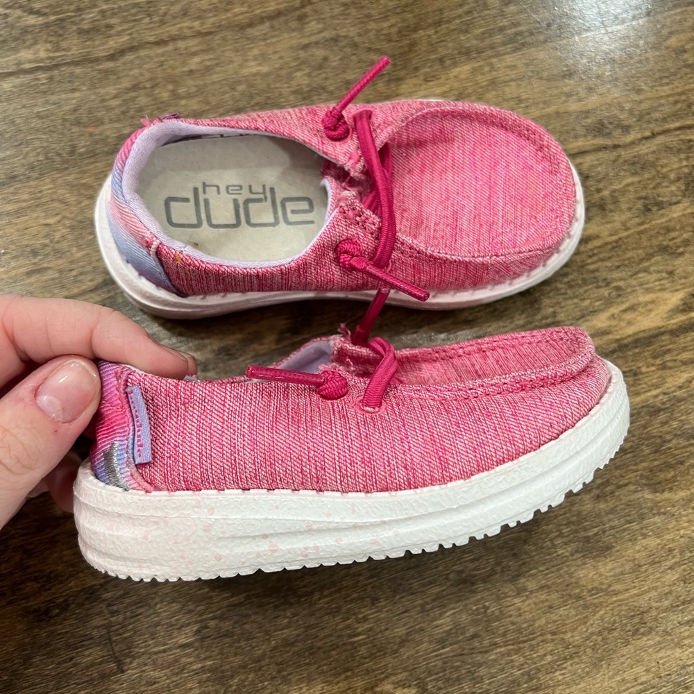 Lightly worn toddler hey dudes